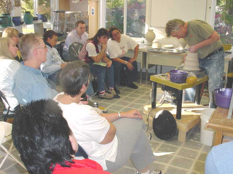Steven Hill pottery workshop video